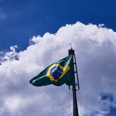 Brasil volta ao top 3 dos países mais complexos do mundo para se fazer negócios, revela estudo; confira ranking