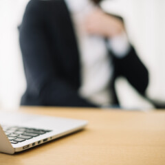 Assédio Sexual no Trabalho: o que a empresa deve fazer quando recebe uma denúncia?