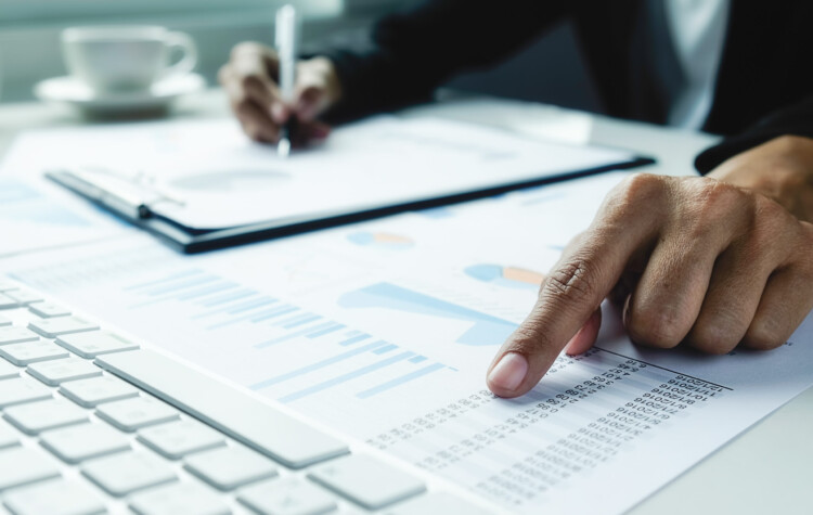 Alerta no Simples Nacional: empresas precisarão decidir sobre IBS e CBS já em setembro